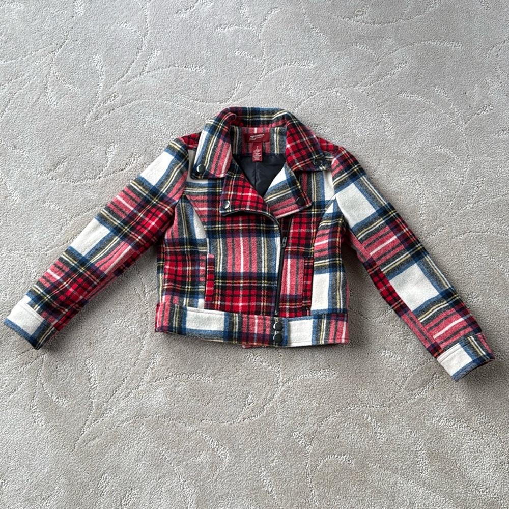 Girls Plaid Fall Jacket Size 8, Arizona Jeans Brand, Zipper & Snap Closures.